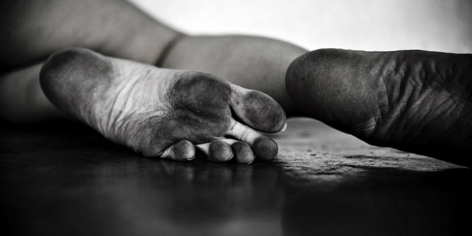 dirty feet