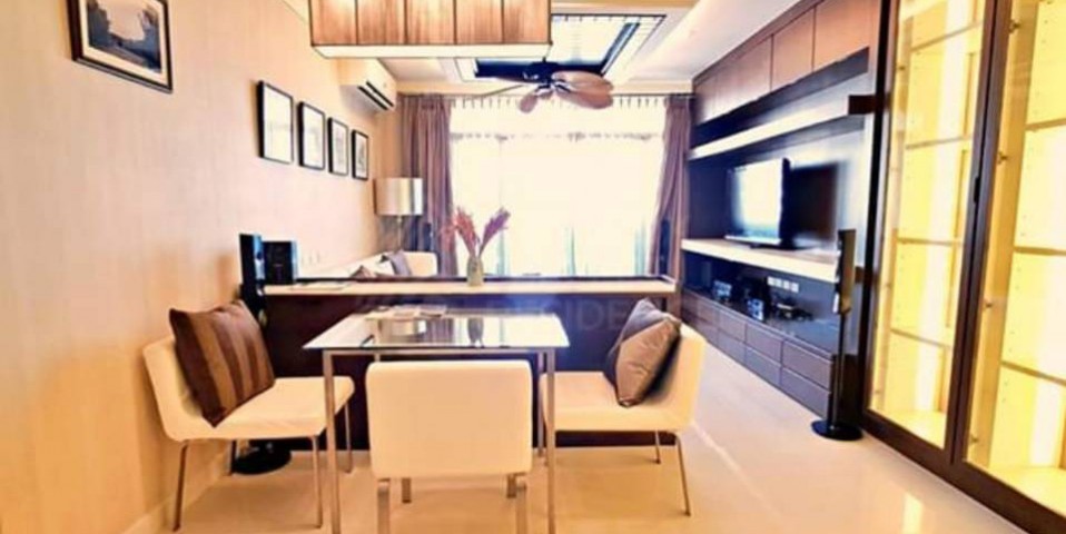 Mistress Jaa's new condo