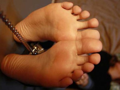 Tickle Torture by Mistress Pasaya